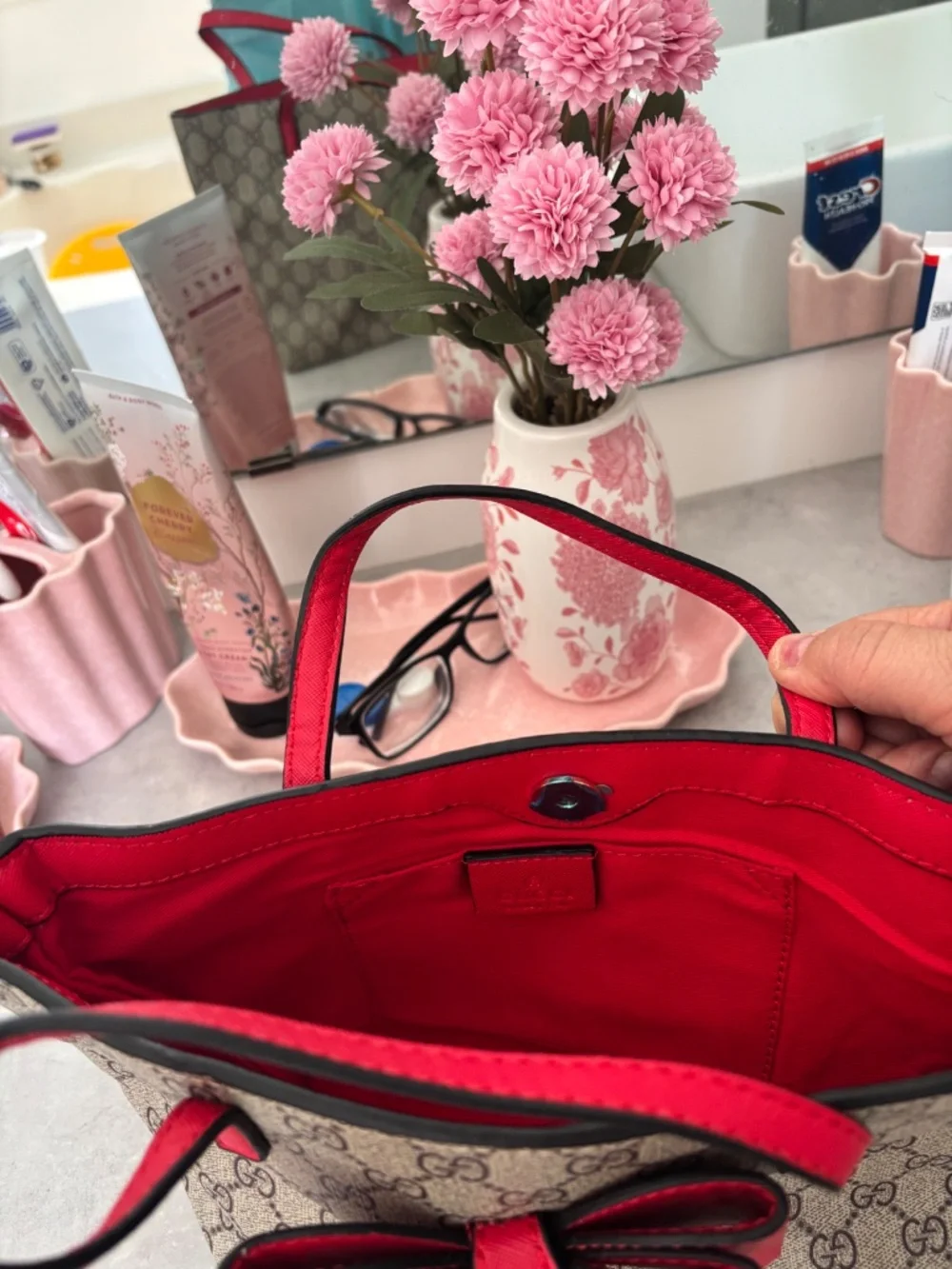 Gucci GG Supreme Monogram Bow Kids Tote Bag Red